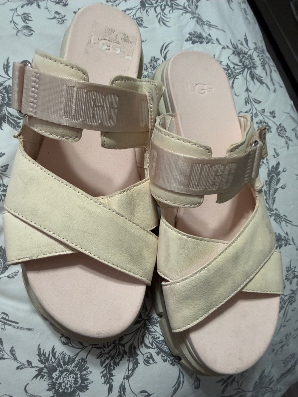 UGG Women's Cream Cross-Strap Platform Sandals